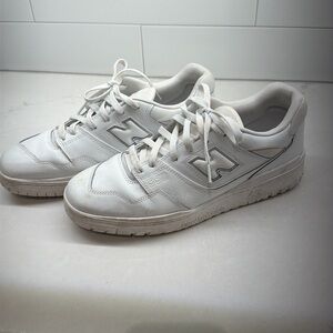 Men’s New Balance 550 sneakers size 11.5 - good condition